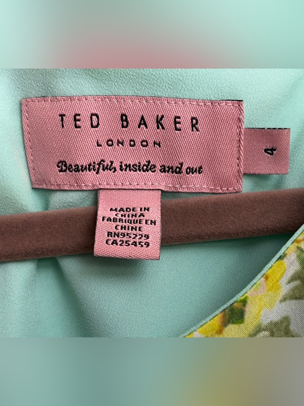 Ted Baker London Wallpaper Print Silk Dress Coquette Girlhoodcore Sz 4 
US 10-12 - Picture 4 of 6
